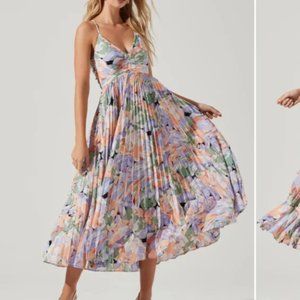 ASTR The Label Blythe Floral Plisse Light Purple Midi Dress Size S
